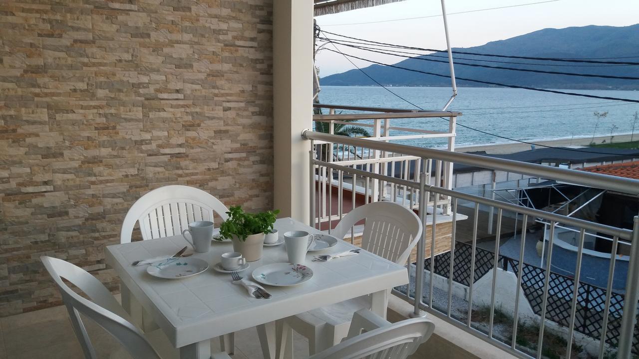 Angie'S Summertime Vrasná Dış mekan fotoğraf